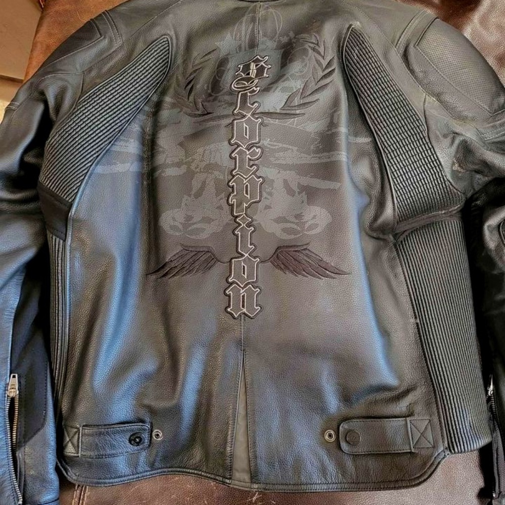 Scorpion Exo Men's Motorcycle Jacket Black Leather 2XL with Armor - Get Stung